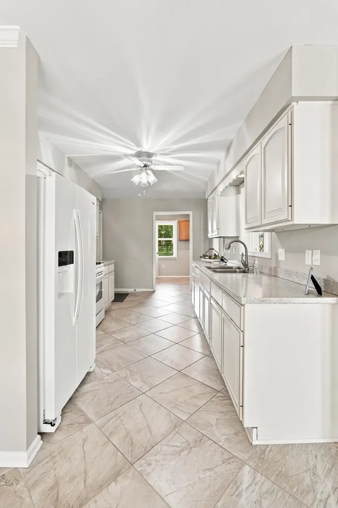 121 Kyabram Drive Benton KY 42025