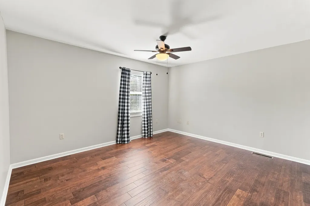 121 Kyabram Drive Benton KY 42025