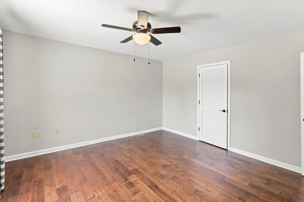 121 Kyabram Drive Benton KY 42025
