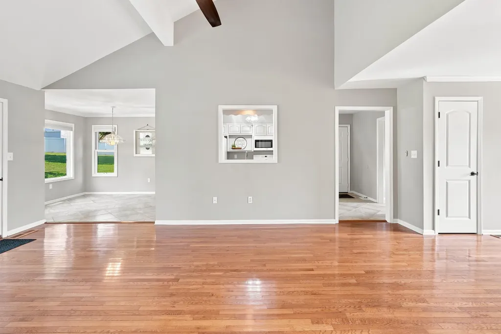 121 Kyabram Drive Benton KY 42025