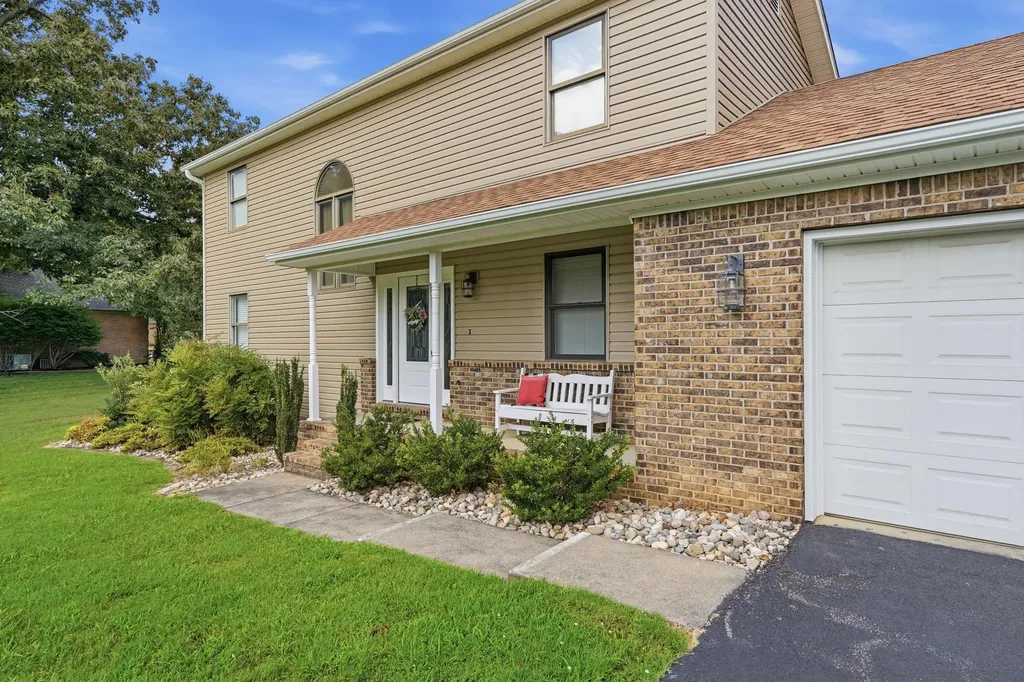 121 Kyabram Drive Benton KY 42025