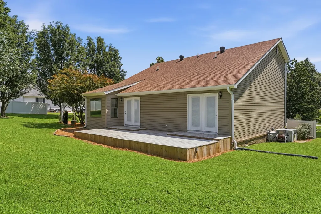 121 Kyabram Drive Benton KY 42025