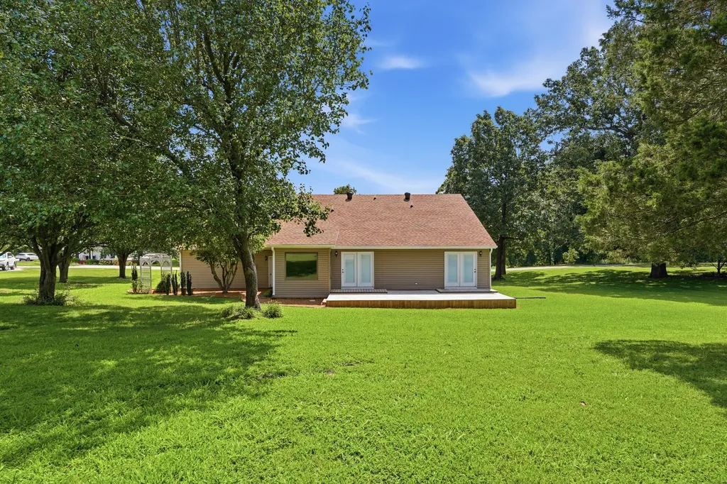 121 Kyabram Drive Benton KY 42025