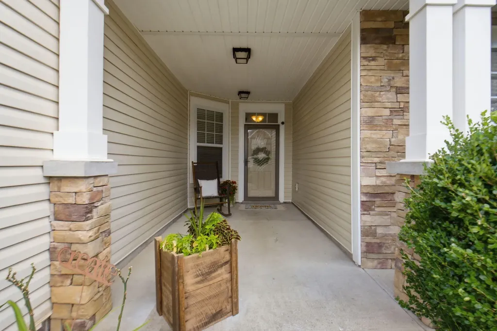 105 Vale Lane Georgetown KY 40324