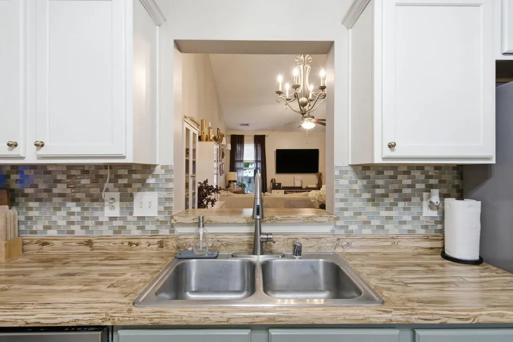 105 Vale Lane Georgetown KY 40324