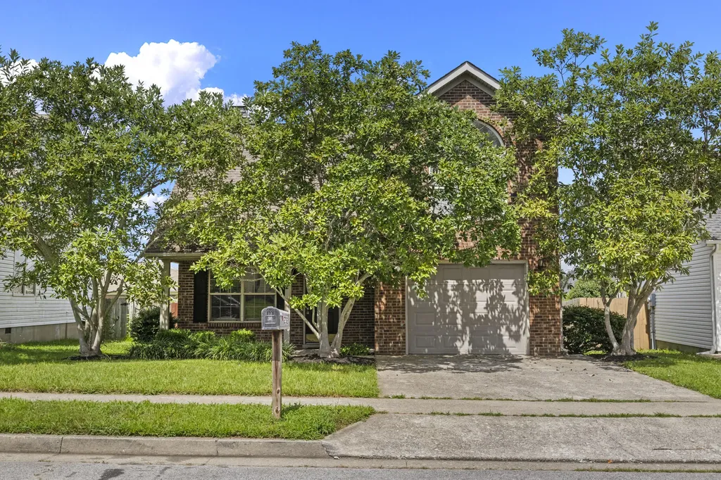 232 Christopher Drive Nicholasville KY 40356