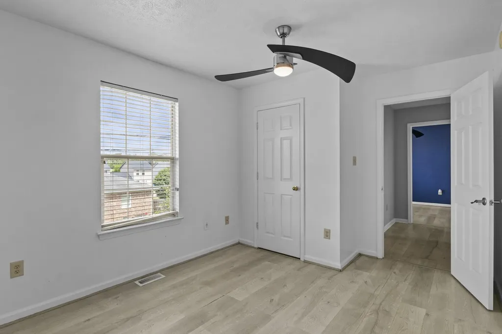 232 Christopher Drive Nicholasville KY 40356