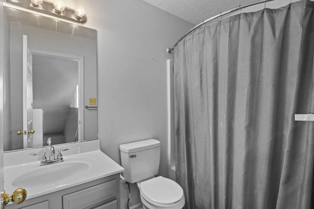 232 Christopher Drive Nicholasville KY 40356