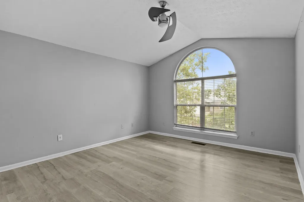 232 Christopher Drive Nicholasville KY 40356