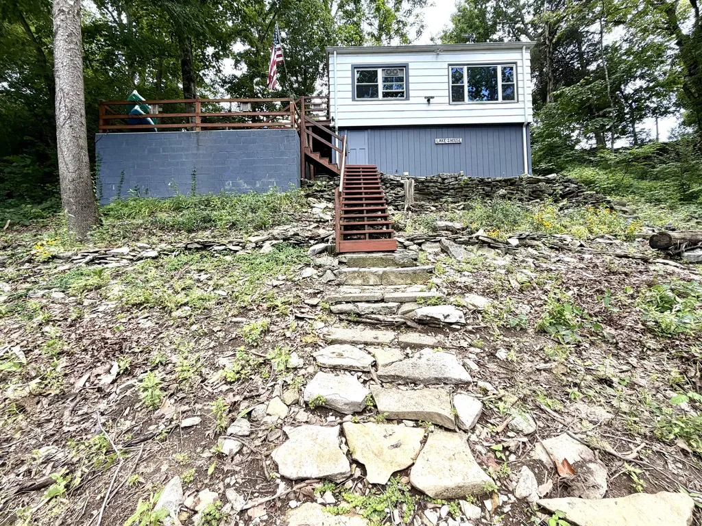 134 Red Gate Road Lancaster KY 40444