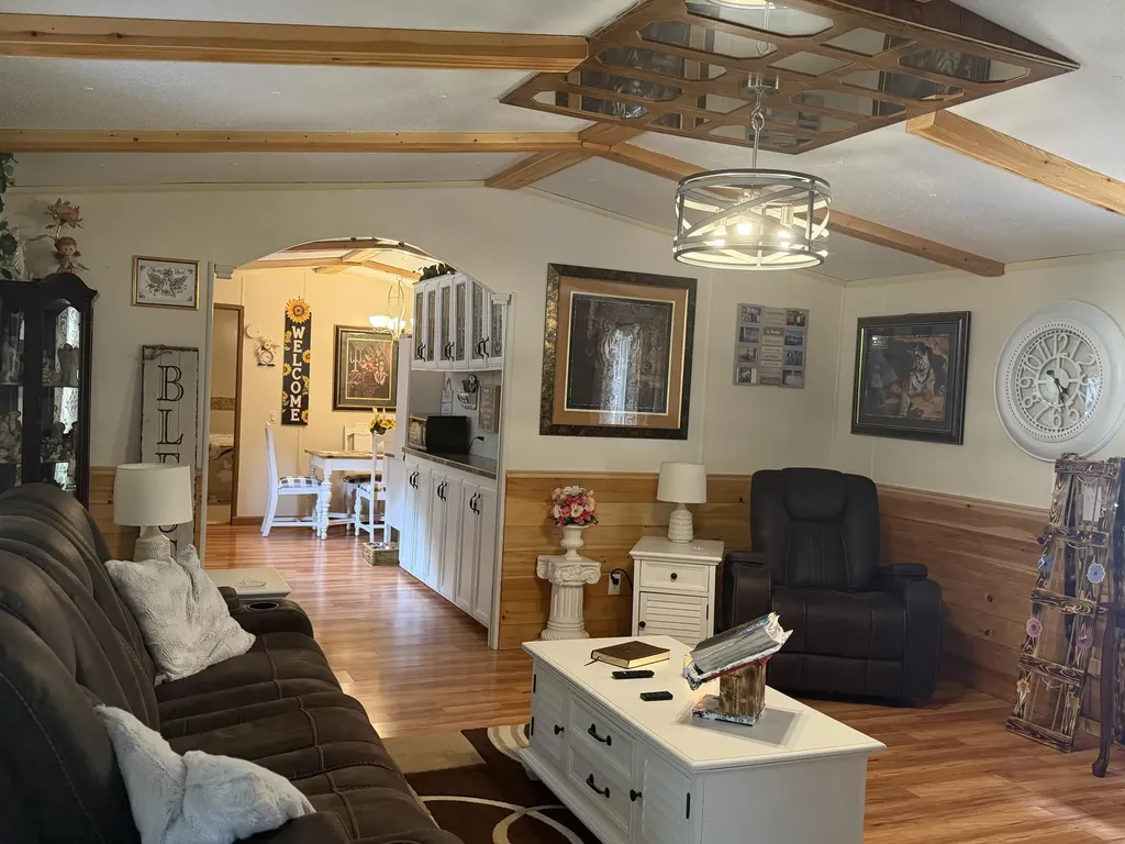 60 Beech Grove Lane Harlan KY 40831