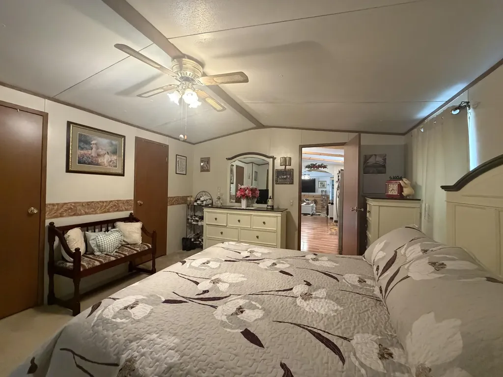60 Beech Grove Lane Harlan KY 40831