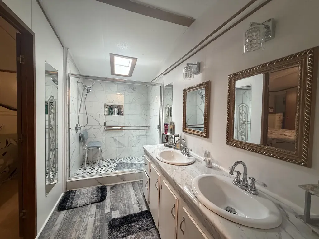 60 Beech Grove Lane Harlan KY 40831