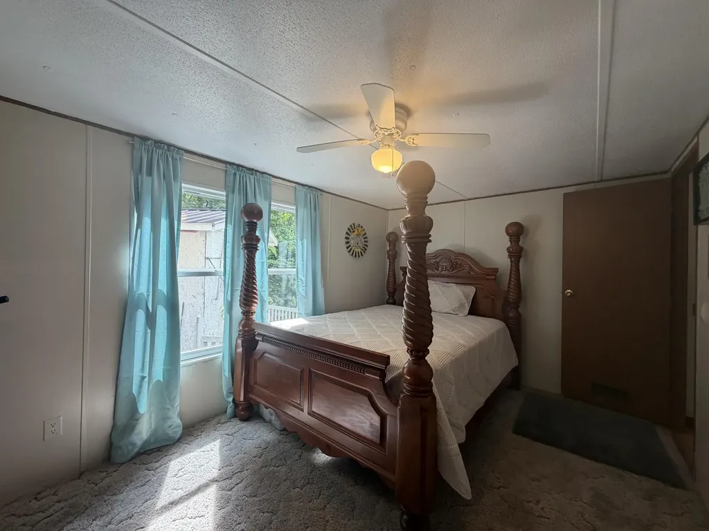 60 Beech Grove Lane Harlan KY 40831