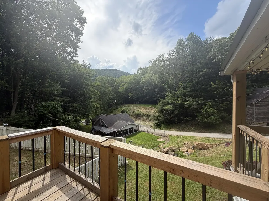 60 Beech Grove Lane Harlan KY 40831