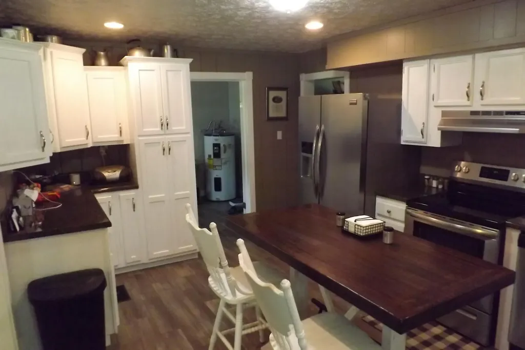 6556 Barbourville Road London KY 40744