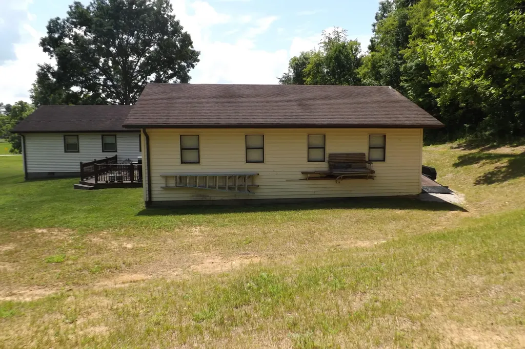 6556 Barbourville Road London KY 40744