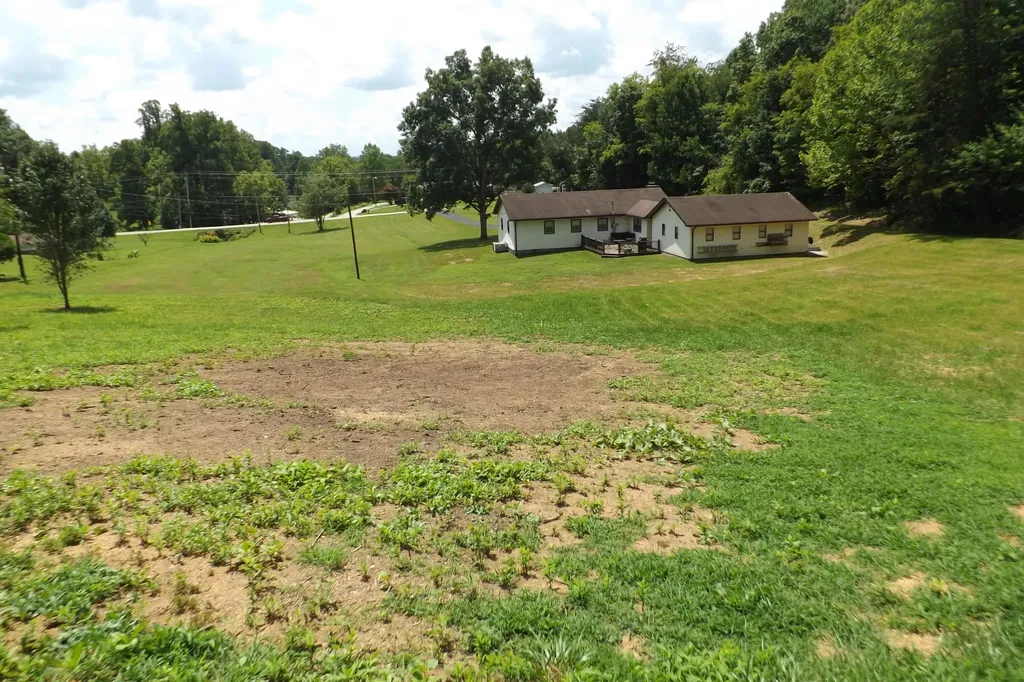 6556 Barbourville Road London KY 40744