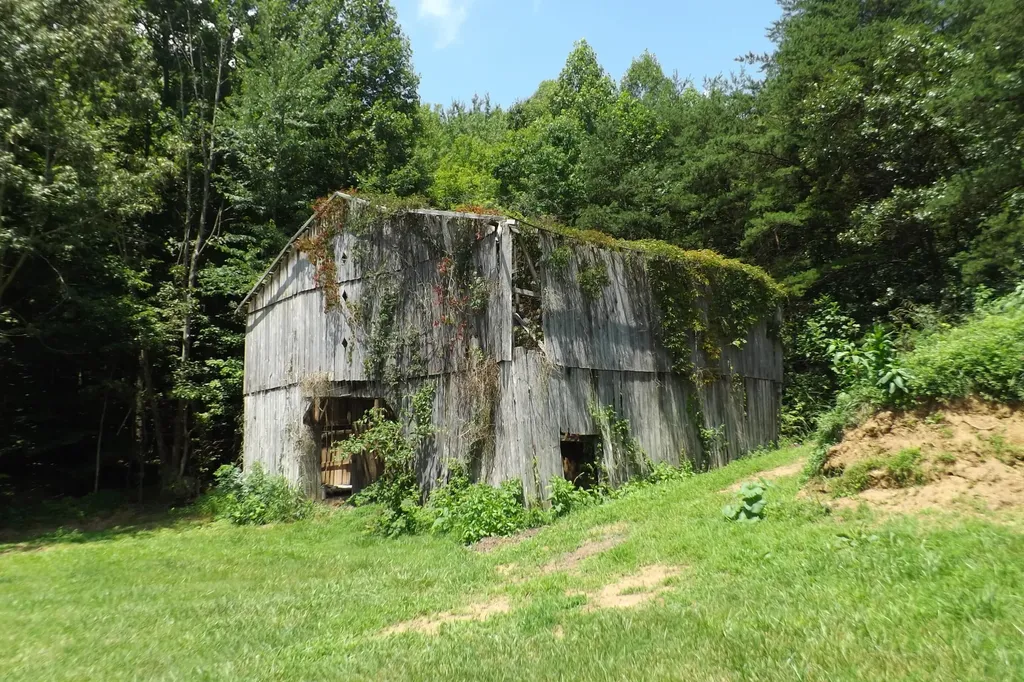 6556 Barbourville Road London KY 40744