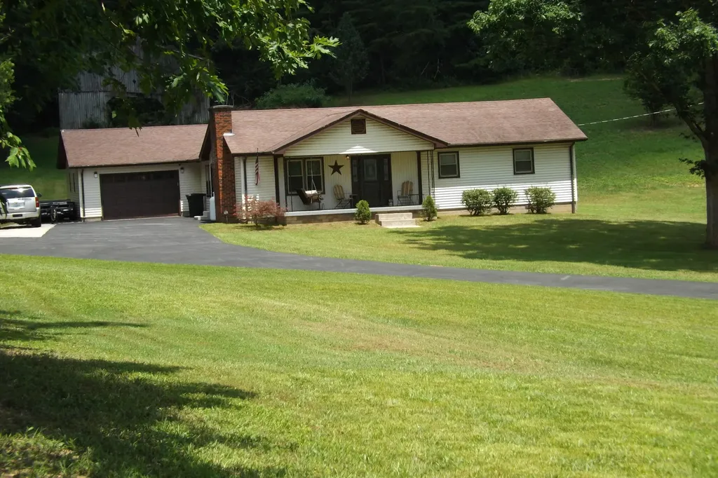 6556 Barbourville Road London KY 40744