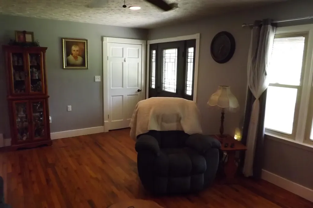 6556 Barbourville Road London KY 40744