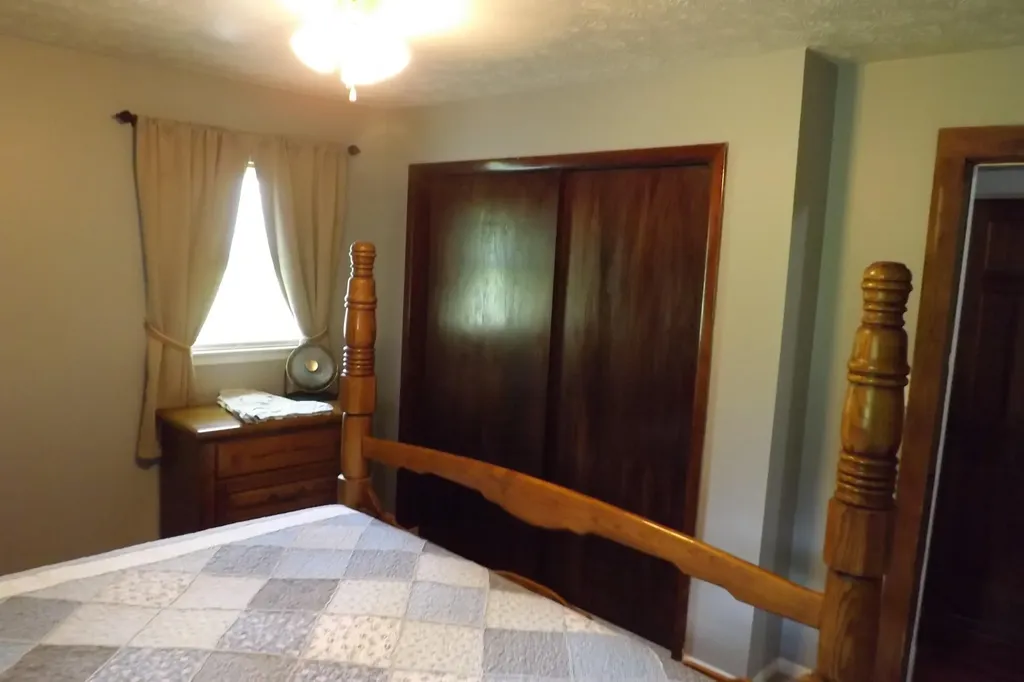 6556 Barbourville Road London KY 40744