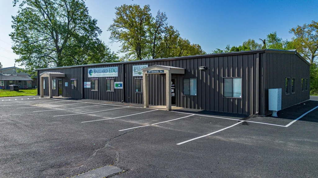 297 Kentucky Avenue Kevil KY 42053
