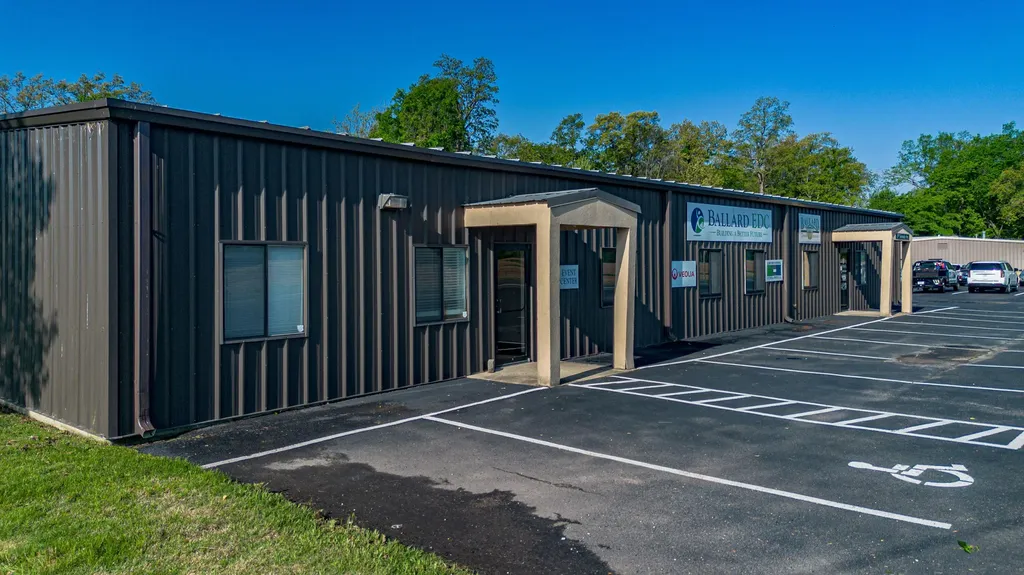 297 Kentucky Avenue Kevil KY 42053