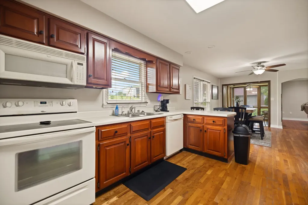 111 S Maplewood Drive Somerset KY 42501