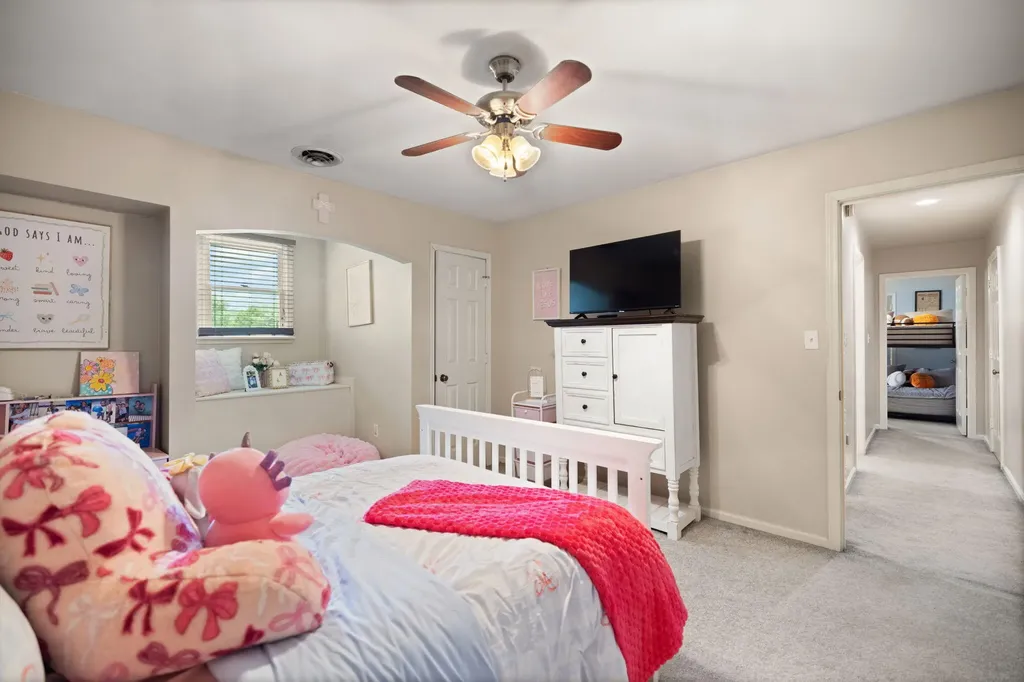 111 S Maplewood Drive Somerset KY 42501