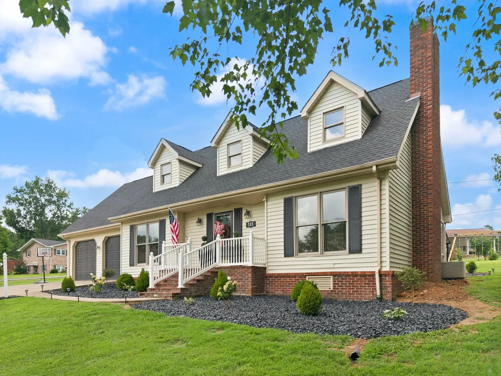 111 S Maplewood Drive Somerset KY 42501