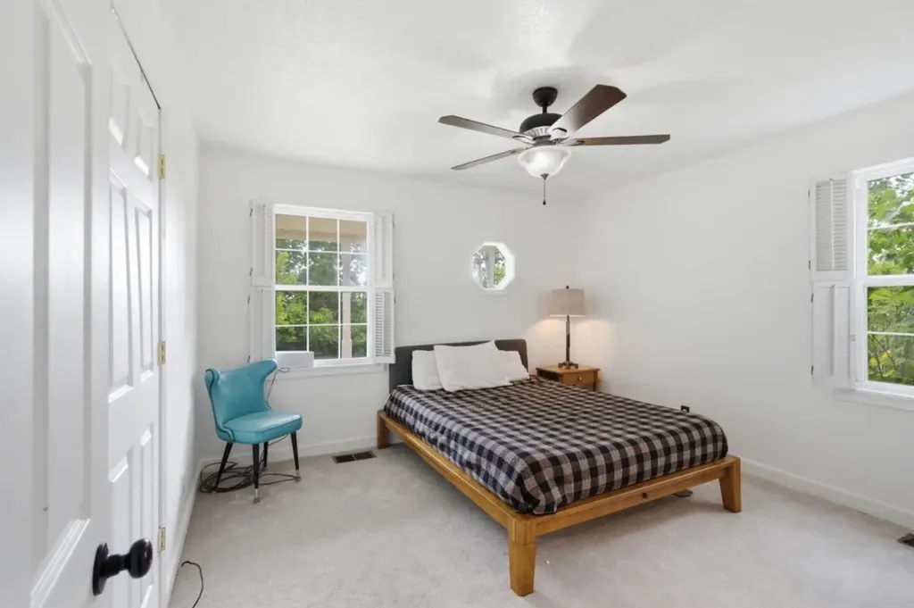 355 Harlow Lane Harrodsburg KY 40330