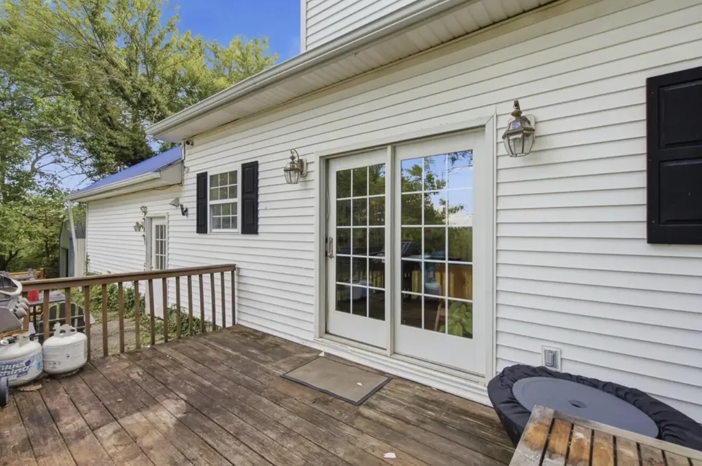 355 Harlow Lane Harrodsburg KY 40330