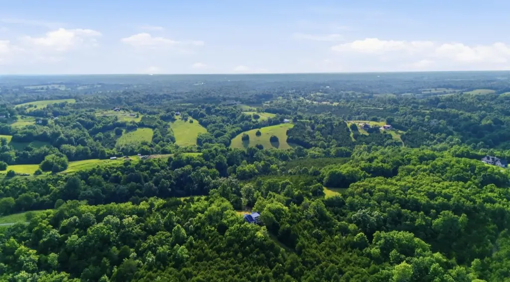 355 Harlow Lane Harrodsburg KY 40330
