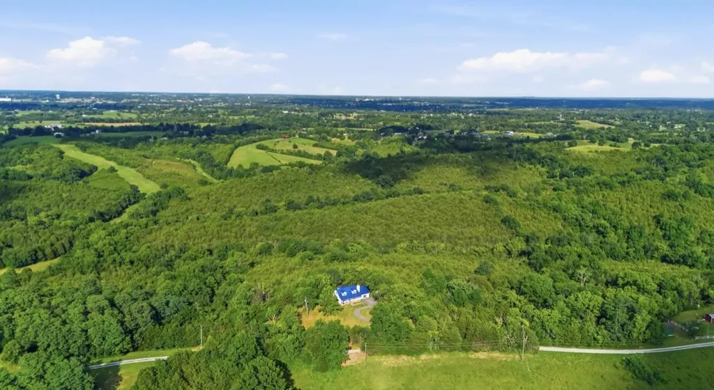 355 Harlow Lane Harrodsburg KY 40330