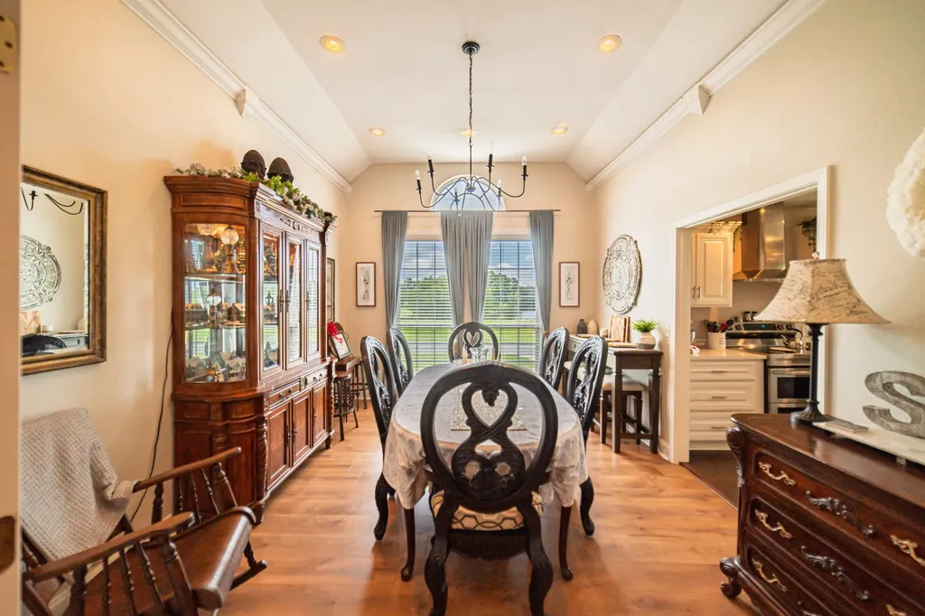 173 Elwood Gordon Drive Benton KY 42025