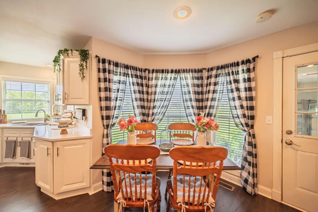 173 Elwood Gordon Drive Benton KY 42025