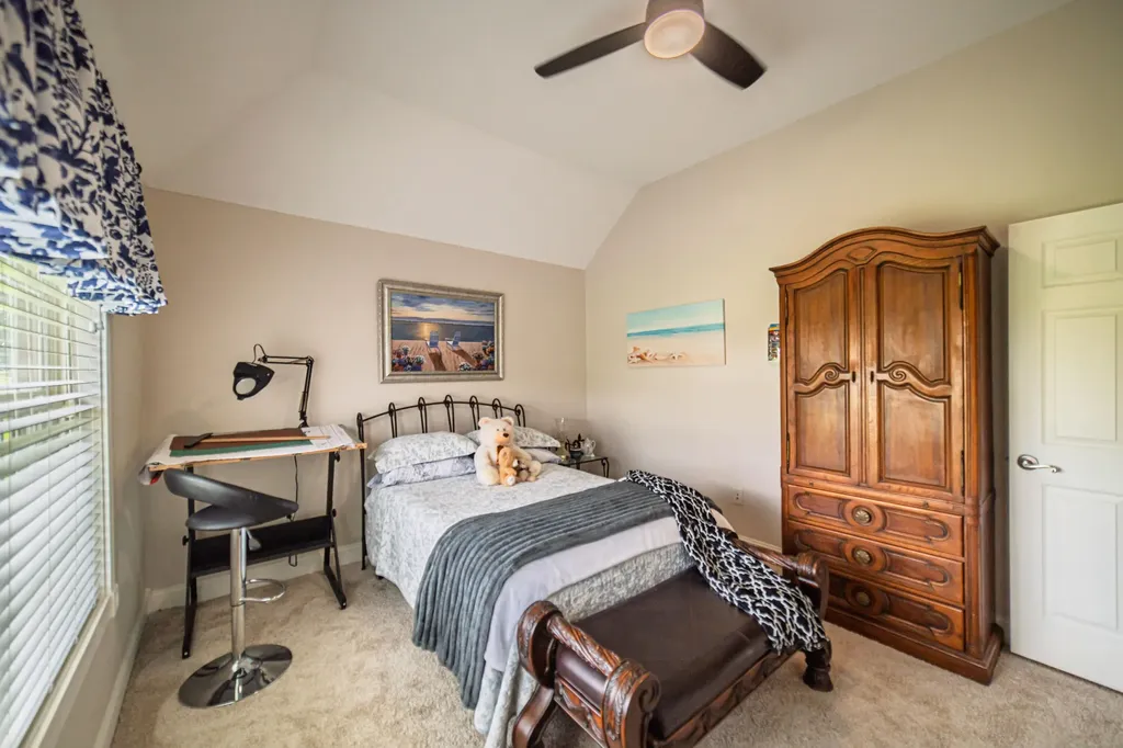 173 Elwood Gordon Drive Benton KY 42025