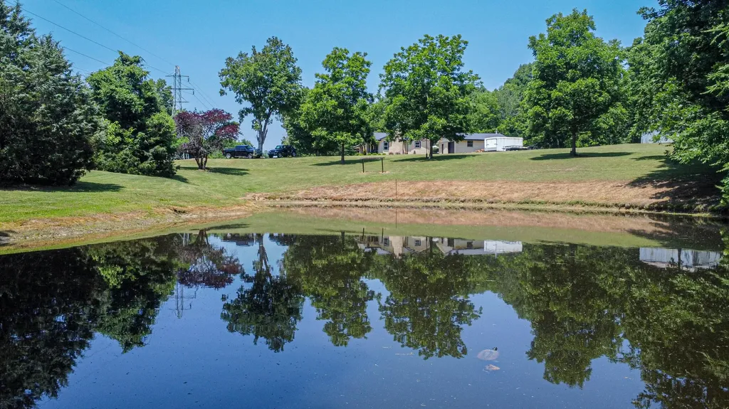 530 Nina Drive Paducah KY 42003