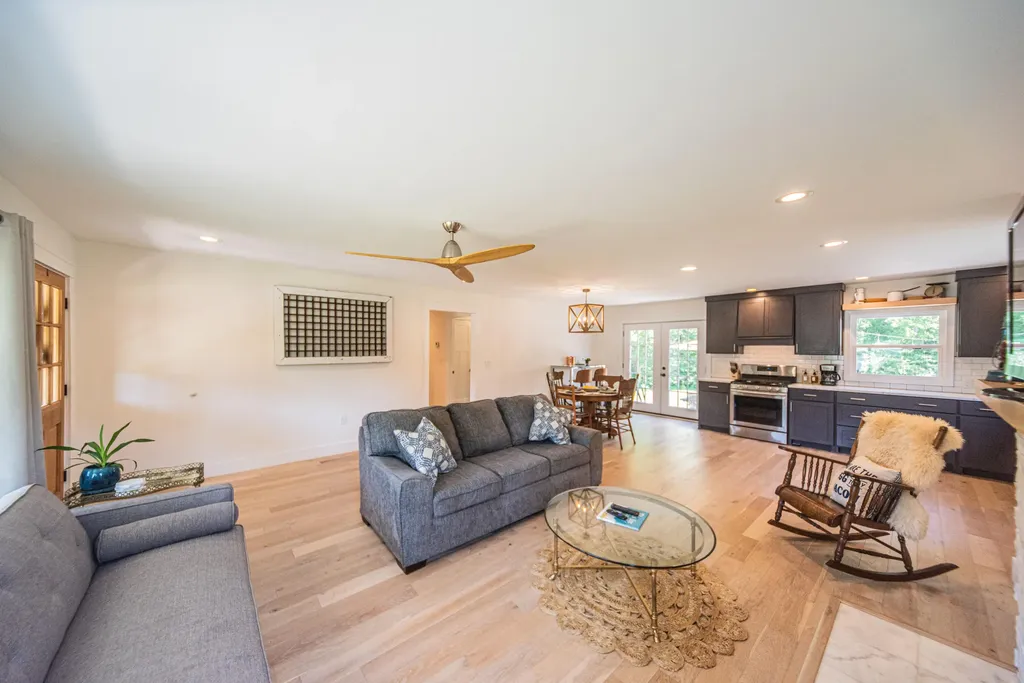 530 Nina Drive Paducah KY 42003