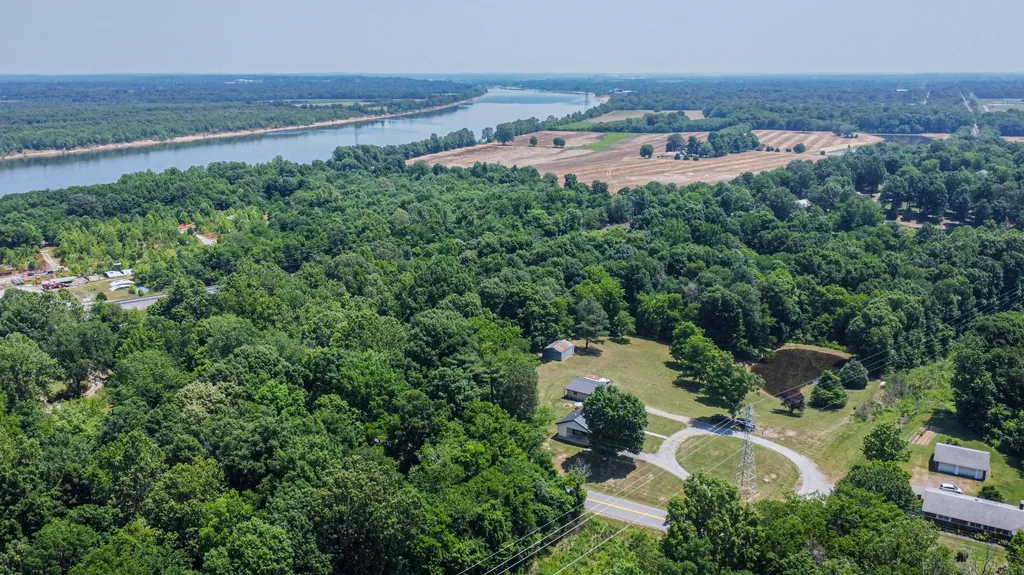 530 Nina Drive Paducah KY 42003