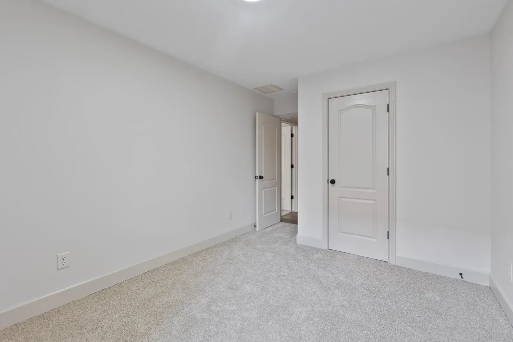 2276 Stone Garden Lane Lexington KY 40513
