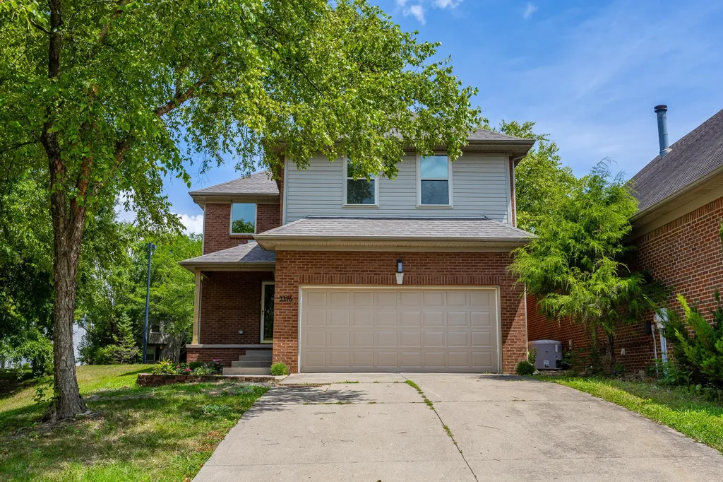 2276 Stone Garden Lane Lexington KY 40513