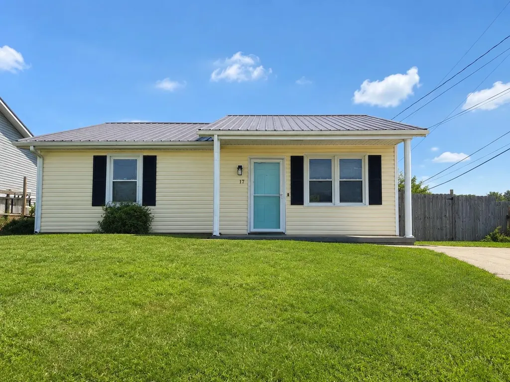 17 Apache Trail Winchester KY 40391