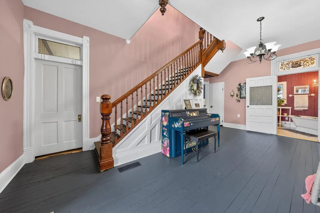 425 Main Street Cerulean KY 42215