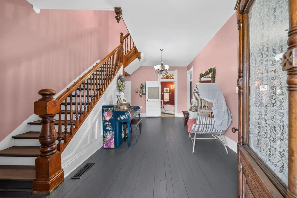 425 Main Street Cerulean KY 42215