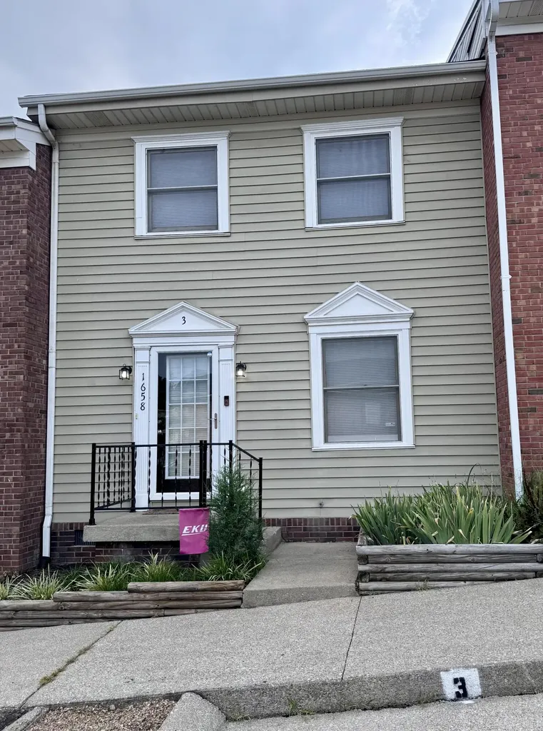 1658 Foxhaven Drive Richmond KY 40475