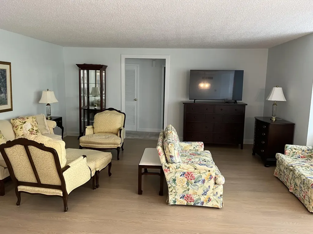 101 S Hanover Avenue Lexington KY 40502