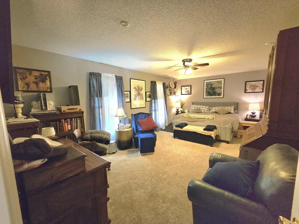 330 Stonecreek Place Paducah KY 42003