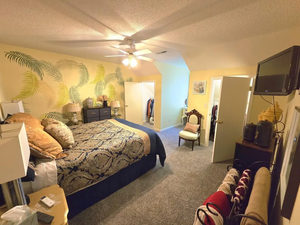 330 Stonecreek Place Paducah KY 42003
